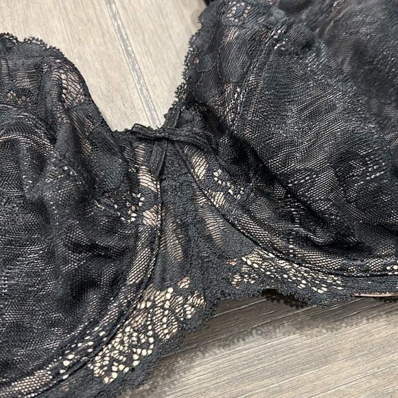 Cacique Unlined Full Coverage - Picture 2 of 9